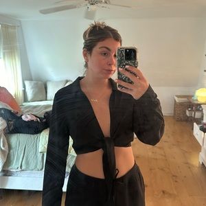 Tobi front tie top